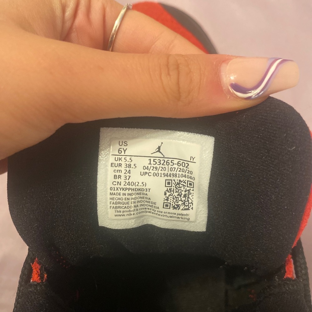 Jordan 12 reverse flu game